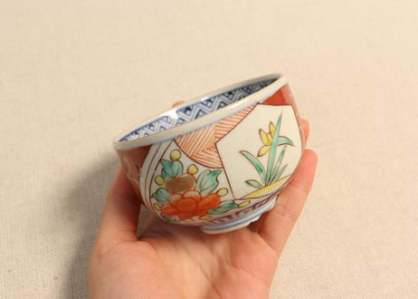 江戸幕末色絵牡丹と菖蒲図湯呑②高台窯傷