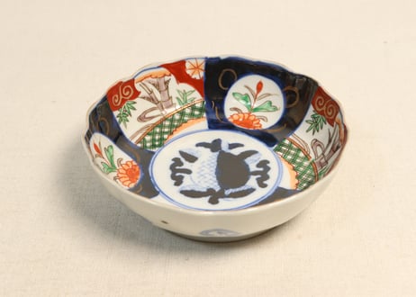 明治前期色絵桃と竹に牡丹図なます皿
