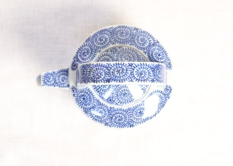 明治前期染付蛸唐草文銚子2pセット トリアシ,蓋ホツ,注ぎ口ノミホツ