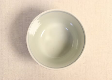 江戸幕末染付微塵唐草図猪口①
