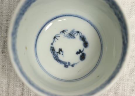 江戸幕末染付蛸唐草図向付　歪み