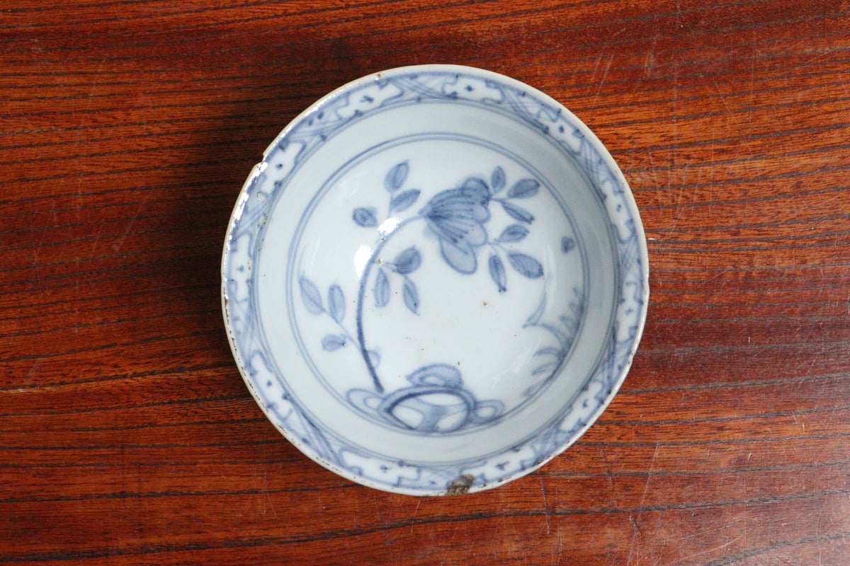 中国呉須染付神獣花卉文盤皿N6811