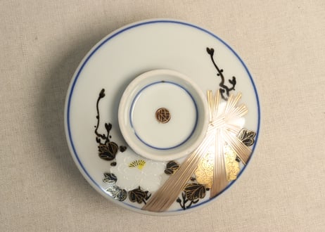 明治後期～大正色絵牡丹図蒸茶碗