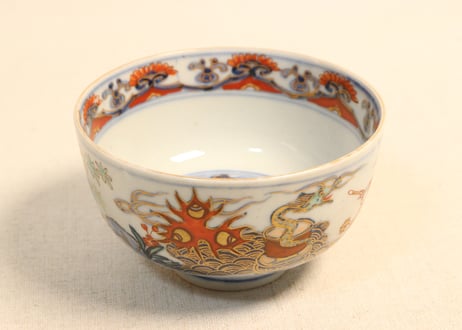 明治前期色絵龍と宝珠に人物通り物蒸茶碗 身のみ