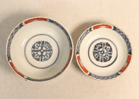 明治前期色絵萩と七宝文図飯茶碗①窯傷