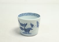江戸後期染付草花と蝶図猪口②少かたつき,黒点