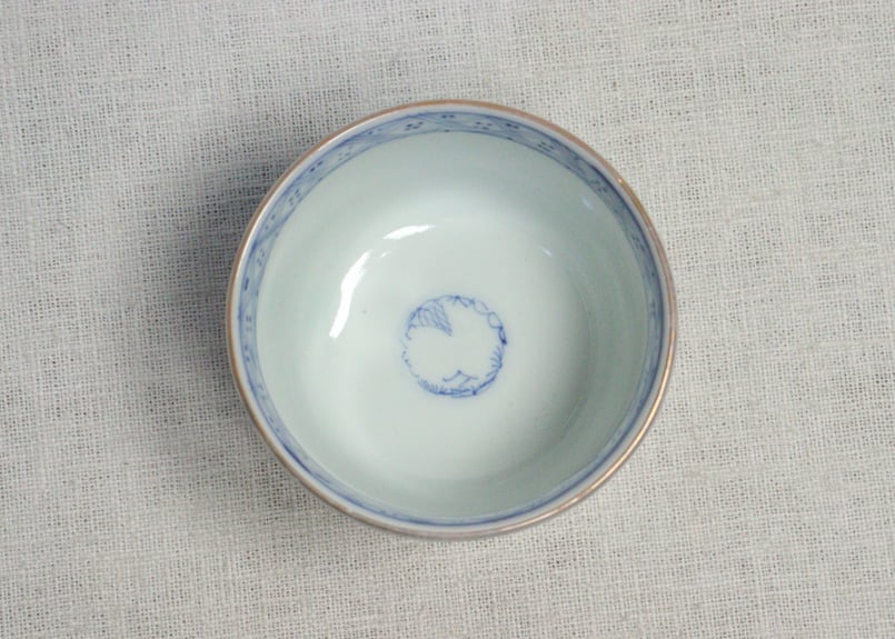 明治前期色絵牡丹唐草と蝶図向付 釉剥げ | 吉祥寺PukuPuku 明治前期色絵牡丹唐草と蝶図向付 釉剥げ | 吉祥寺PukuPuku