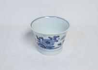 江戸後期染付波に菊図広東型猪口