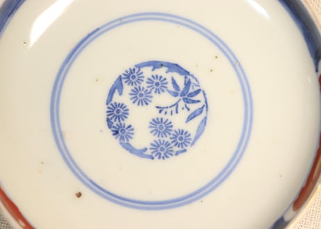 明治前期色絵獅子牡丹と幾何学文図飯茶碗①