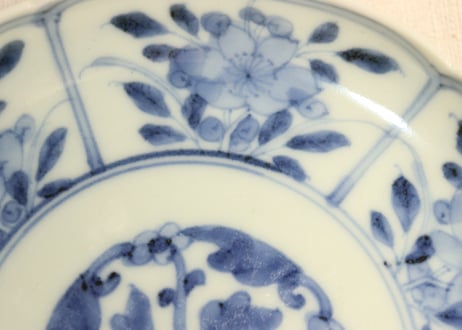 明治前期染付六方草花図5寸皿