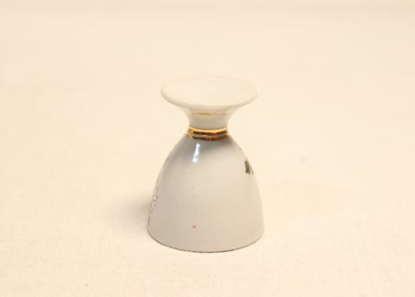 明治後期～大正色絵菊図エッグスタンド