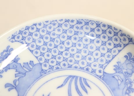明治後期~大正銅判梅牡丹菊と幾何学文図小皿
