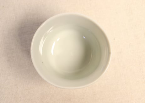 大正～昭和戦前染付かたばみ図湯呑 窯傷,かたつき