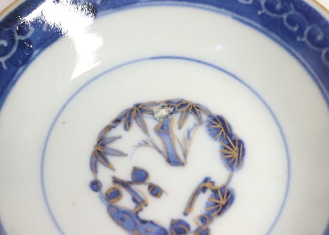 明治前期色絵牡丹と山葡萄図蓋茶碗