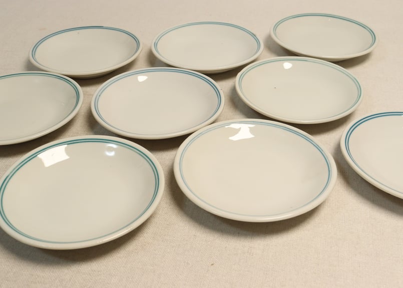 小皿　白 ICHISA CHINA 食器 小皿 皿 白 2個セット K0909G - メルカリ