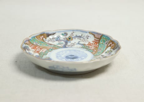 明治前期色絵鶴と松竹梅図通り物小皿