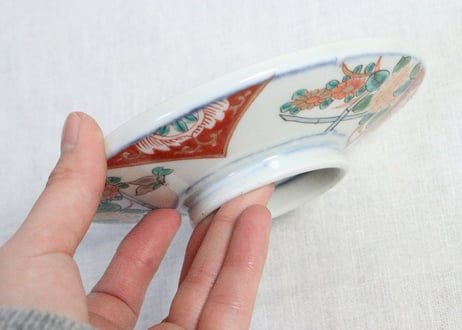 明治前期色絵アジサイに蝶図蓋茶碗