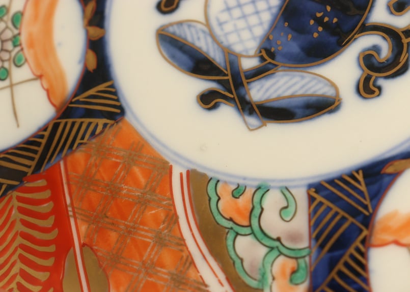 明治前期色絵桃と菊図6寸皿 | 吉祥寺PukuPuku