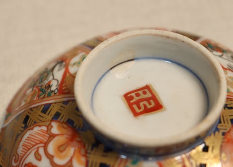 明治前期色絵桃と鶴図通り物飯茶碗