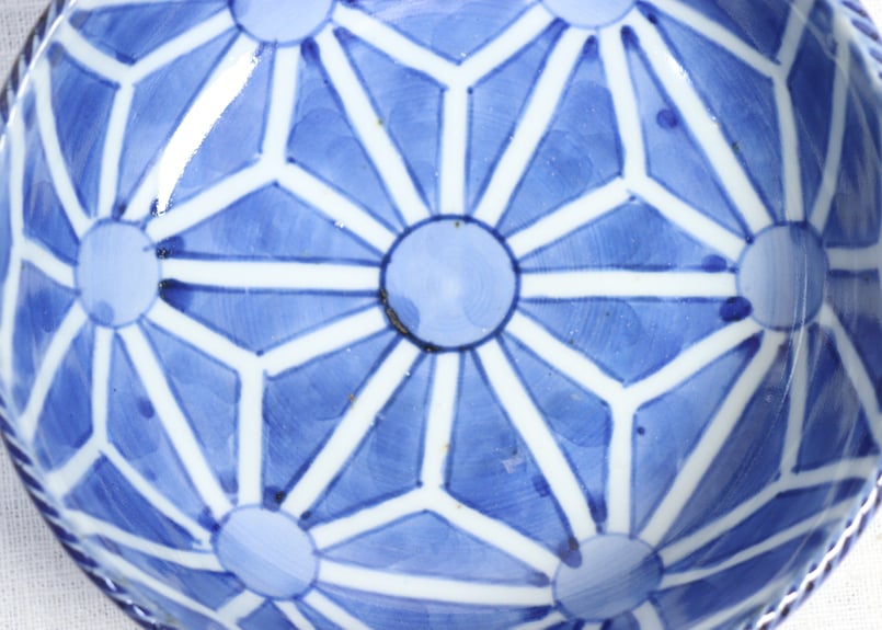 江戸後期染付麻葉図春寒鉢 ニュウ，金継ぎ用 | 吉祥寺PukuPuku