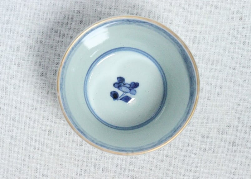 江戸中期色絵秋海棠図通り物猪口➁ | 吉祥寺PukuPuku