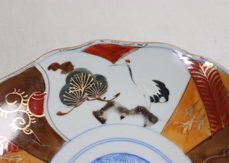 明治後期~大正色絵三方松鶴図7寸皿　色擦れ,窯傷,少かたつき