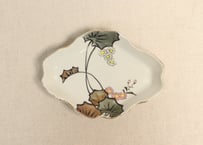 明治後期~大正色絵つわぶき図菱型皿①