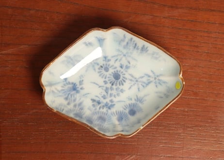 江戸中期紙刷古印判菊図菱柄小皿　ノミホツ①