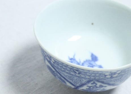 明治後期～大正銅判麒麟と獅子牡丹図蓋茶碗