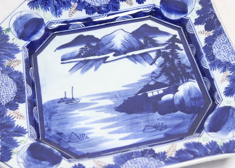 明治前期ベロ藍山水図角皿 ノミホツ | 吉祥寺PukuPuku