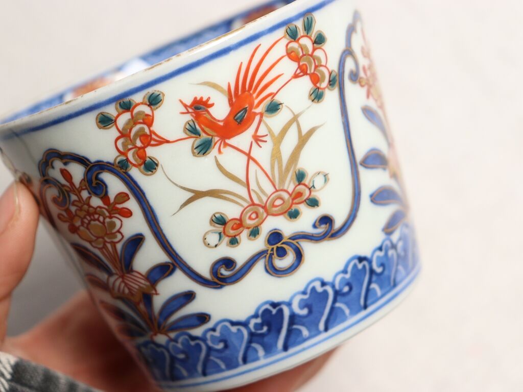 陶芸染付草花文観音像幕末〜明治時代頃名品です。