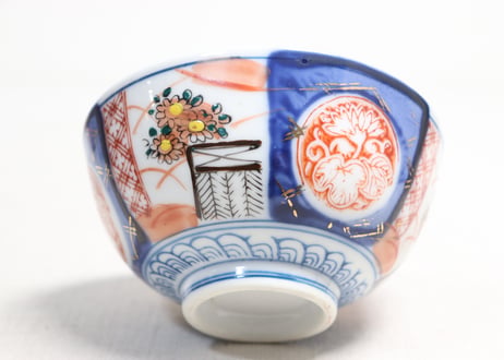 大正～昭和戦前ゴム判色絵菊図蓋茶碗