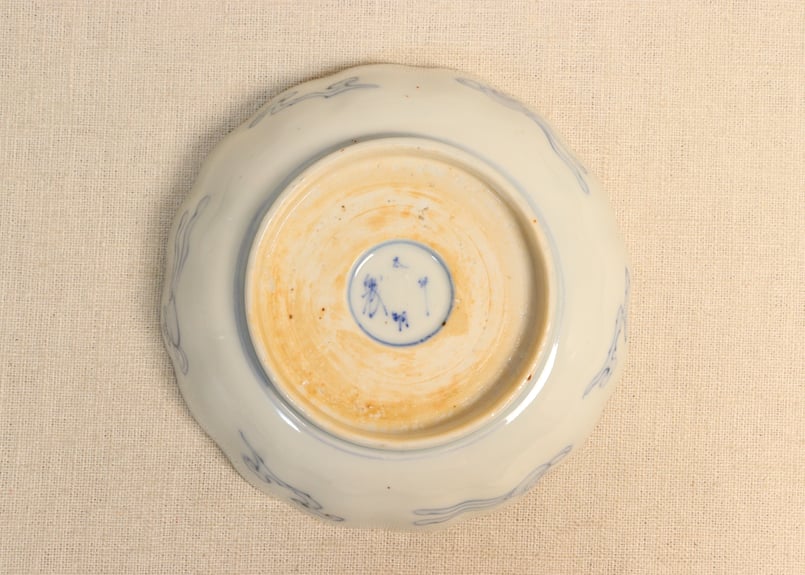 明治前期色絵柴垣に梅と龍図通り物なます皿① | 吉祥寺PukuPuku