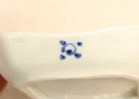 大正～昭和戦前染付鳥と唐草図菱形皿①