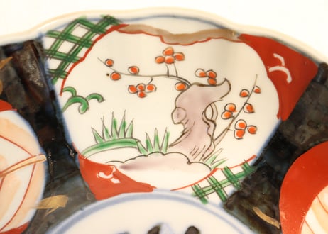 明治前期色絵桃と梅図大なます皿