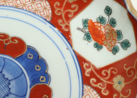 江戸幕末色絵牡丹と青玉図通り物7寸皿②少かたつき