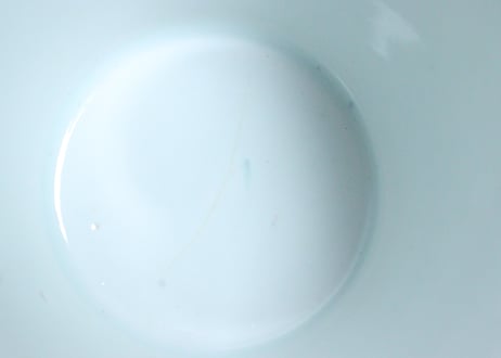 江戸中期柿右衛門白磁輪花猪口⑥　小ホツ