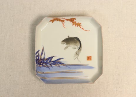 印判 変形八角皿 角皿 変形皿 明治 大正 鶴 松 波 龍 宝 印判 変形八角皿 角皿 変形皿 明治 大正 鶴 松 波 龍 宝 - メルカリ