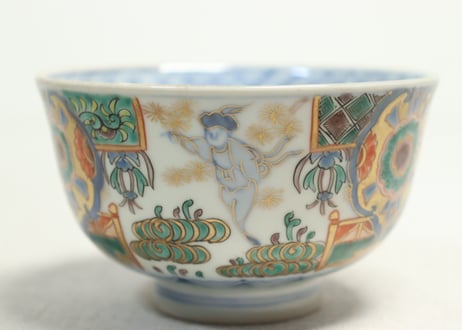 明治前期色絵獅子牡丹と人物図通り物飯茶碗②少甘手