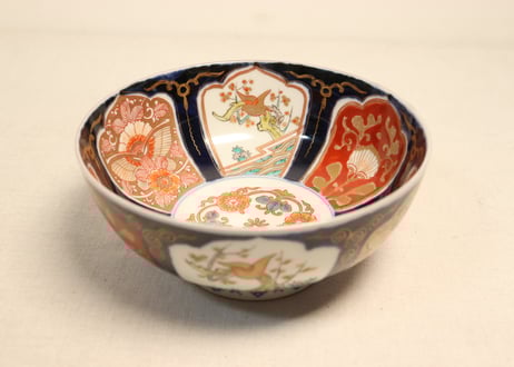 明治前期　色絵　花籠　龍と鳳凰　唐花　蝶　輪花　大鉢 明治前期 色絵 花籠 龍と鳳凰 唐花 蝶 輪花 大鉢 明治前期