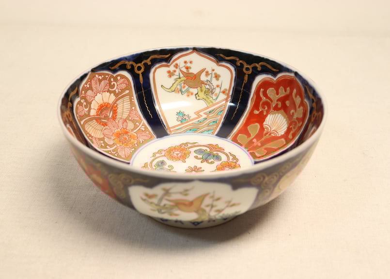 中国美術　色絵　窓絵吉祥紋　大中小　８寸・９寸・1尺　鉢　深鉢　3鉢揃い　木箱 中国美術色絵窓絵吉祥紋大中小8寸・9寸・1尺鉢深鉢3鉢揃い木箱