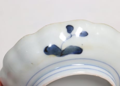 江戸幕末赤絵金彩秋海棠図通り物小皿