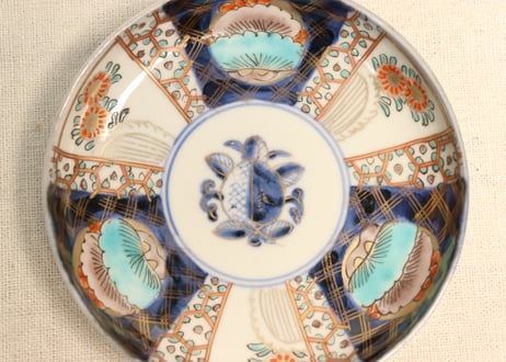 明治前期色絵菊と松図縁立ち小皿