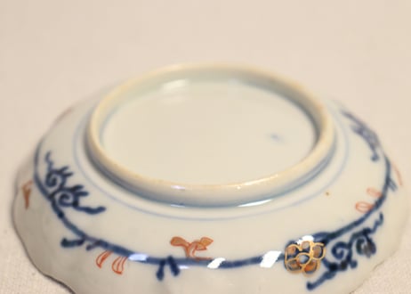 明治前期色絵山水図通り物小皿