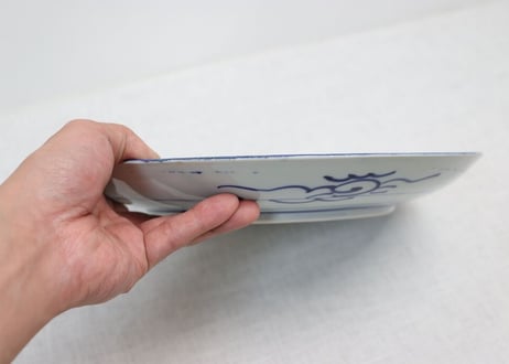 明治前期染付牡丹と蝶図尺皿 フリモノ