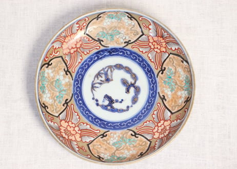 明治前期色絵牡丹と山葡萄図7寸皿