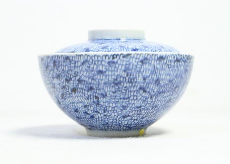 江戸幕末染付微塵唐草図蓋茶碗➁　高台ホツ,口縁少甘手,蓋ノミホツ