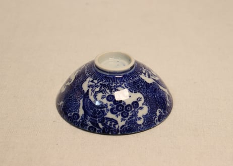 明治前期紙刷松に鷹図蓋茶碗