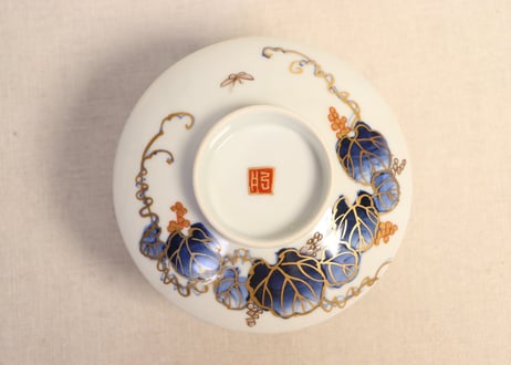 明治前期色絵山葡萄図つぼ碗