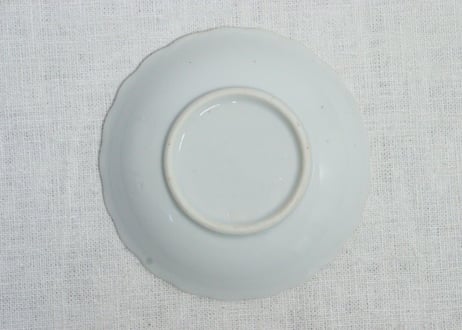 大正~昭和戦前染付吹き墨菊図小皿